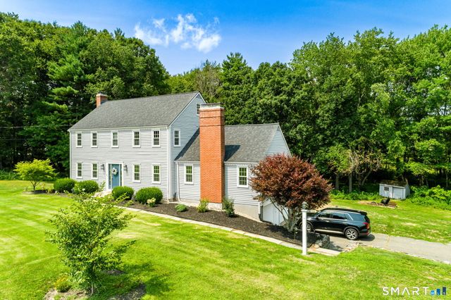 4 Lenora Drive, Simsbury, CT 06092