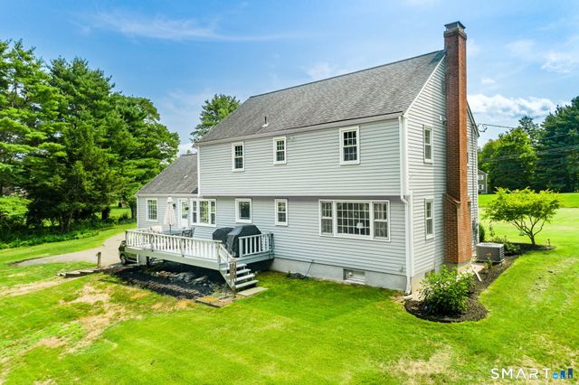 4 Lenora Drive, Simsbury, CT 06092