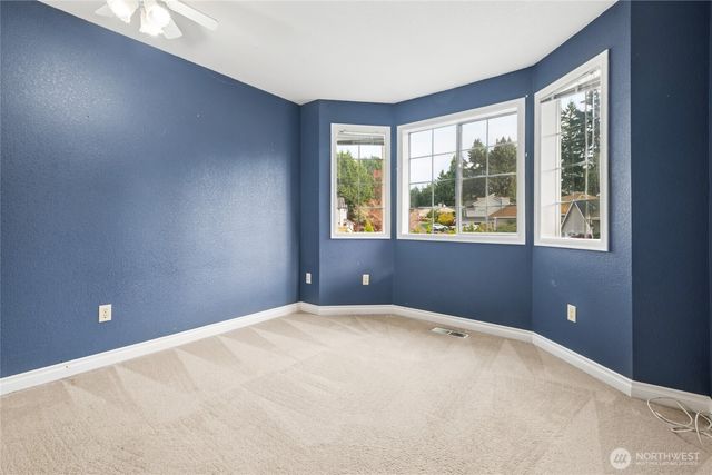 5718 41st Avenue Ct NW, Gig Harbor, WA 98335