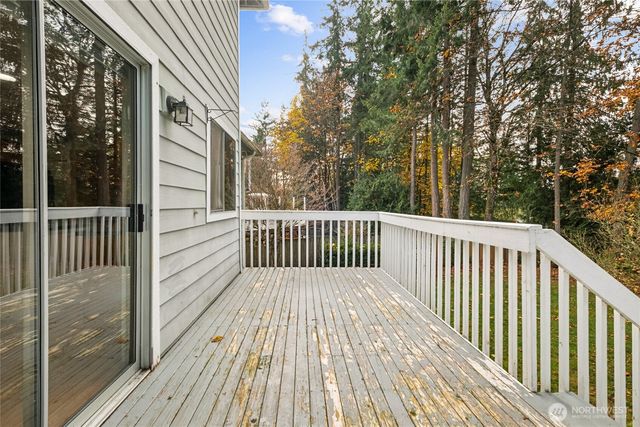 5718 41st Avenue Ct NW, Gig Harbor, WA 98335