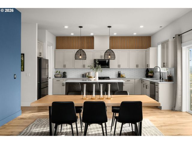 16627 Sw DARWIN Loop, Tigard, OR 97224