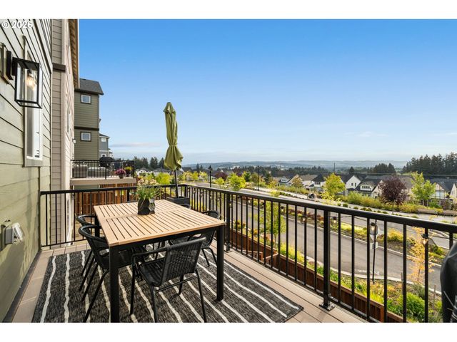 16627 Sw DARWIN Loop, Tigard, OR 97224