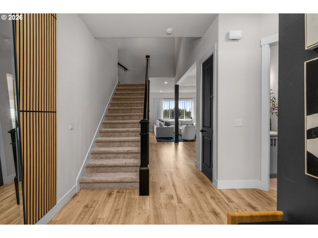 16627 Sw DARWIN Loop, Tigard, OR 97224