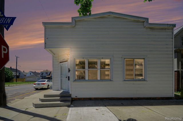 12001 Saint Aubin Street, Hamtramck, MI 48212