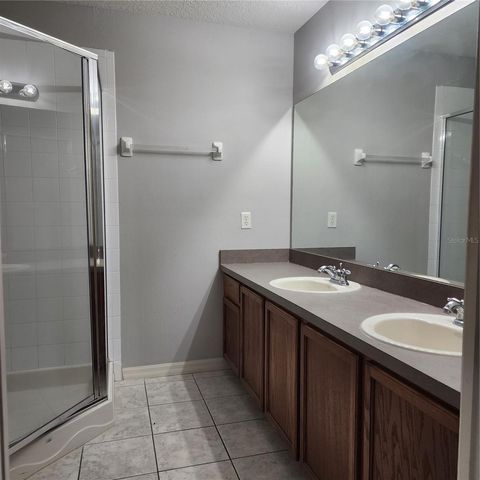 9084 IRON OAK AVENUE, Tampa, FL 33647