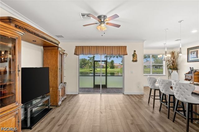 1541 Birdie DR, Naples, FL 34120