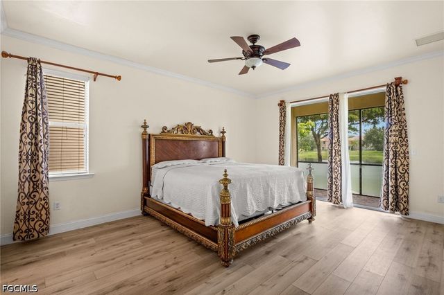 1541 Birdie DR, Naples, FL 34120