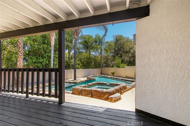 23584 Brook, Canyon Lake, CA 92587