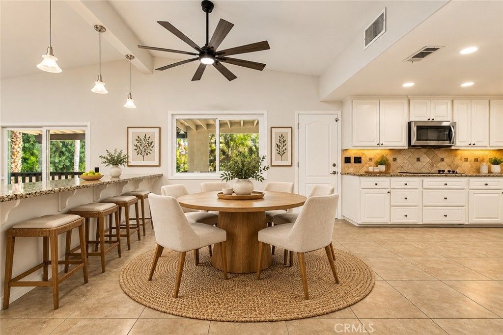 23584 Brook, Canyon Lake, CA 92587 — photo 4