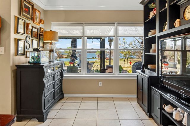 125 Rs County Road 3379, Emory, TX 75440