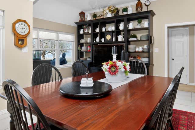 125 Rs County Road 3379, Emory, TX 75440