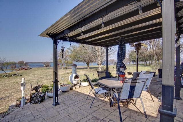 125 Rs County Road 3379, Emory, TX 75440