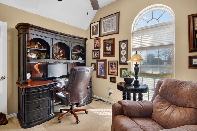 125 Rs County Road 3379, Emory, TX 75440