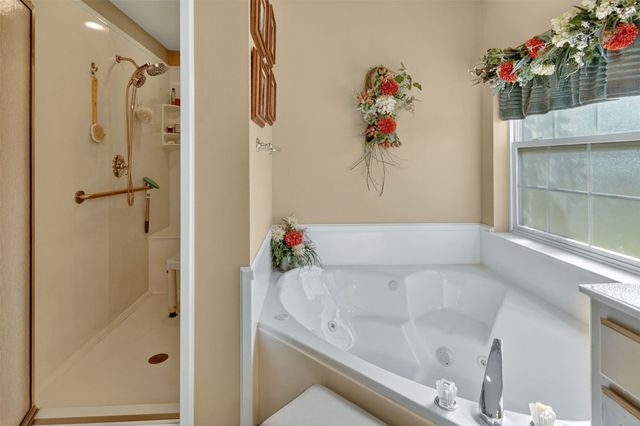 125 Rs County Road 3379, Emory, TX 75440