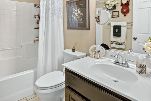 125 Rs County Road 3379, Emory, TX 75440