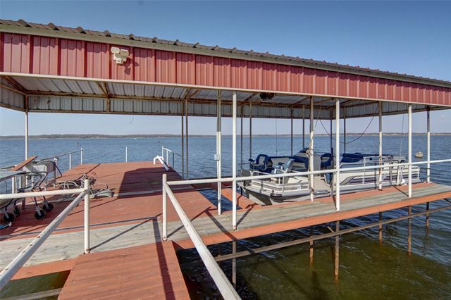 125 Rs County Road 3379, Emory, TX 75440