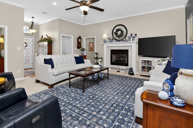 125 Rs County Road 3379, Emory, TX 75440