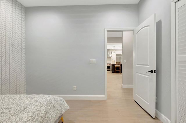 1050 Delray Lakes Drive, Delray Beach, FL 33444