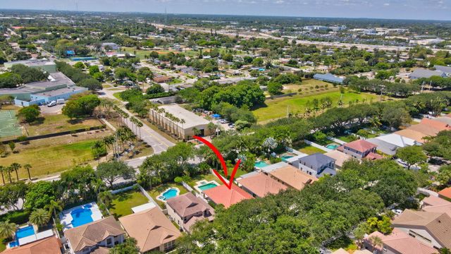 1050 Delray Lakes Drive, Delray Beach, FL 33444