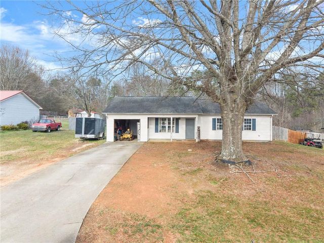 5933 Fieldstone Court, Clermont, GA 30527