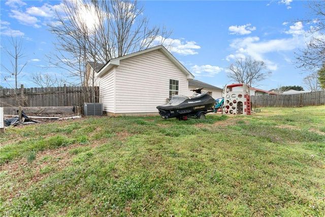 5933 Fieldstone Court, Clermont, GA 30527