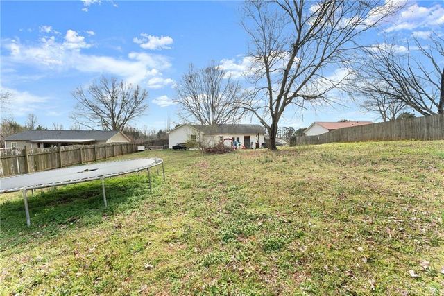 5933 Fieldstone Court, Clermont, GA 30527