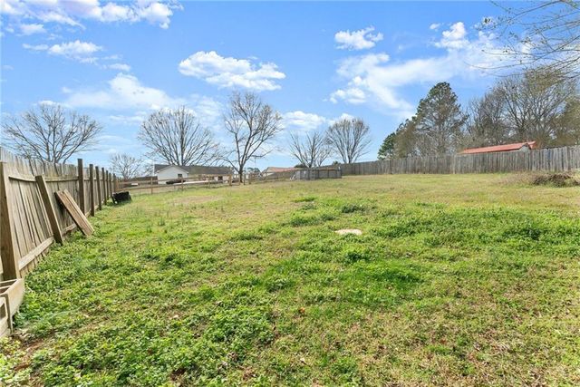 5933 Fieldstone Court, Clermont, GA 30527