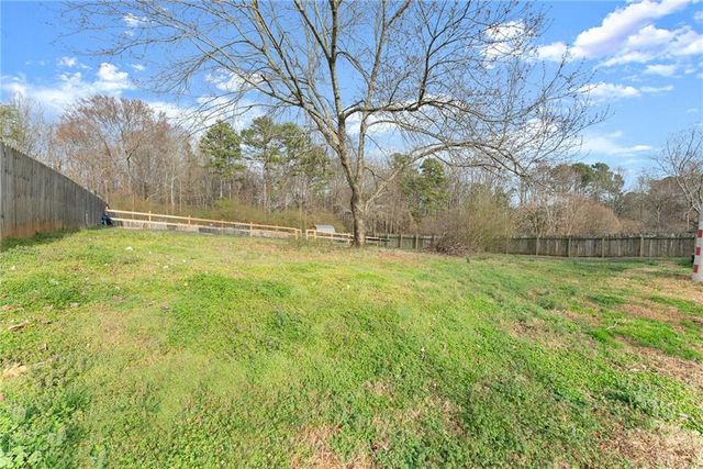 5933 Fieldstone Court, Clermont, GA 30527