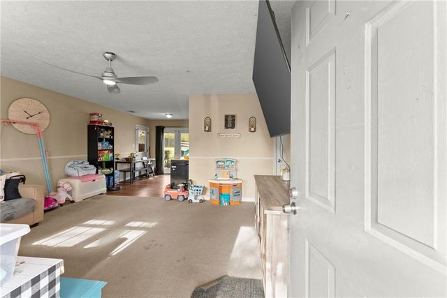 5933 Fieldstone Court, Clermont, GA 30527