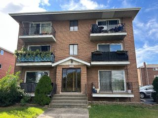 8241 W 79 Street W 3E, Justice, IL 60458