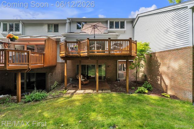 6547 Scenic Pines Court, Independence Charter Township, MI 48346
