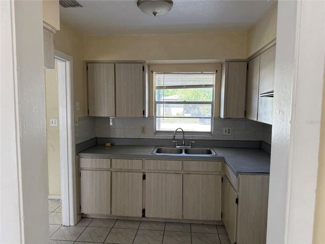 5410 PECOS STREET, Orlando, FL 32807