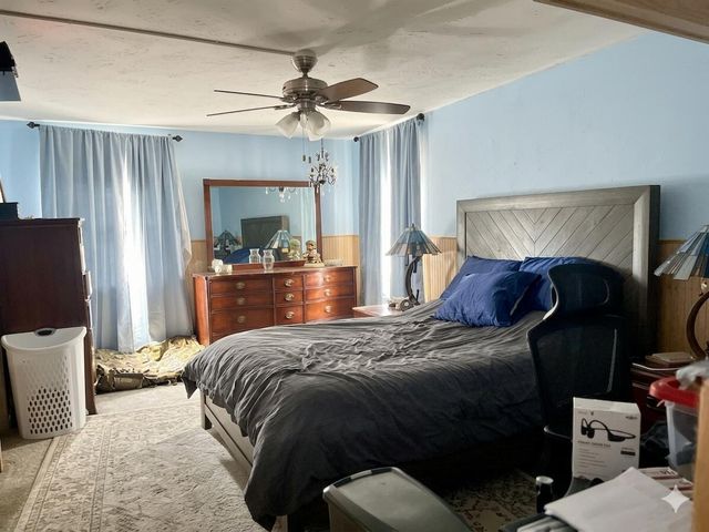 147 S Connecticut Street, Hobart, IN 46342