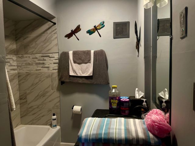 147 S Connecticut Street, Hobart, IN 46342