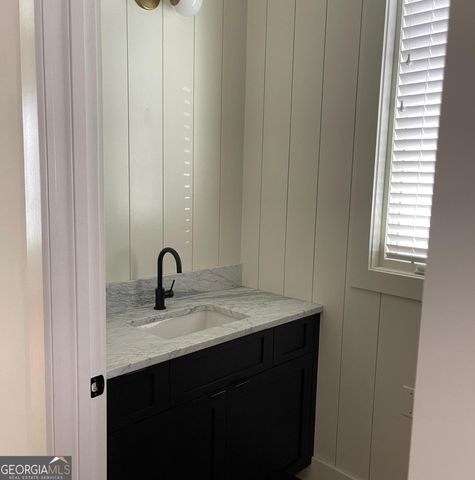 120 2nd Street, Fayetteville, GA 30214