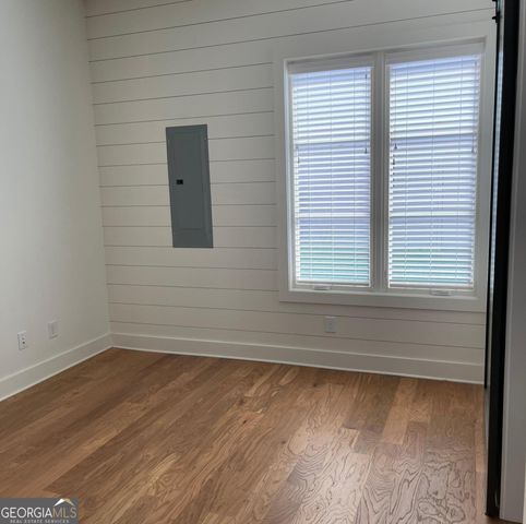 120 2nd Street, Fayetteville, GA 30214