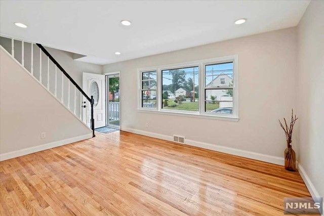 111 North Queen Street, Bergenfield, NJ 07621