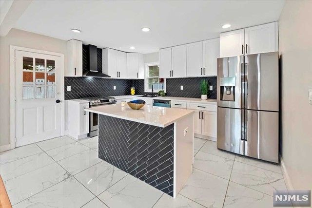 111 North Queen Street, Bergenfield, NJ 07621