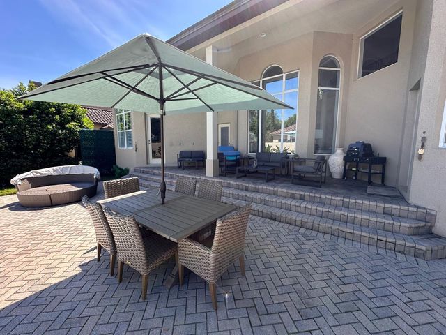 8734 CRESTGATE CIRCLE, Orlando, FL 32819