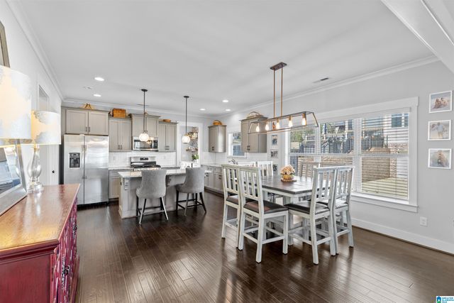 312 WILLOW LEAF CIRCLE, Chelsea, AL 35186