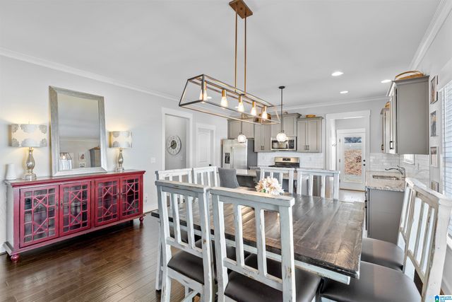 312 WILLOW LEAF CIRCLE, Chelsea, AL 35186