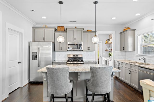 312 WILLOW LEAF CIRCLE, Chelsea, AL 35186