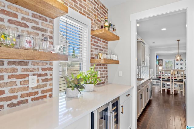 312 WILLOW LEAF CIRCLE, Chelsea, AL 35186