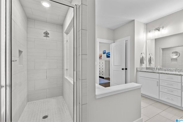 312 WILLOW LEAF CIRCLE, Chelsea, AL 35186