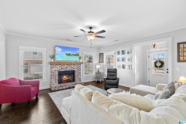 312 WILLOW LEAF CIRCLE, Chelsea, AL 35186