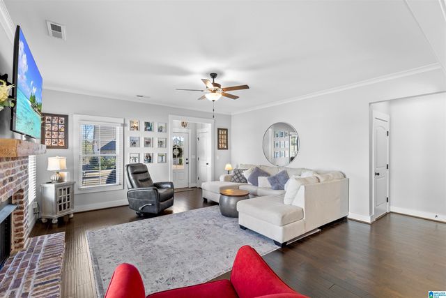 312 WILLOW LEAF CIRCLE, Chelsea, AL 35186