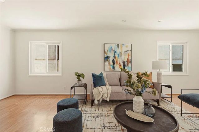 1231 N Columbus, Glendale, CA 91202