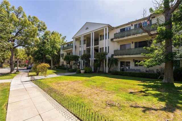 1231 N Columbus, Glendale, CA 91202
