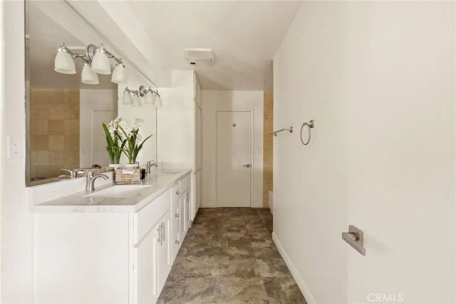 1231 N Columbus, Glendale, CA 91202
