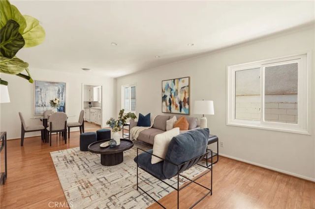 1231 N Columbus, Glendale, CA 91202